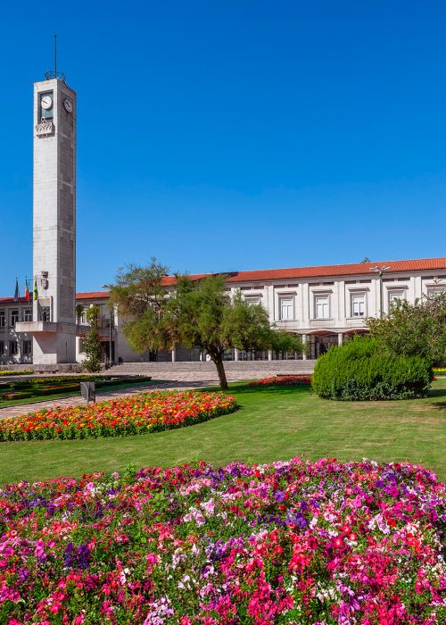 Camara Municipal de V N de Famalicao Câmara Municipal de V. N. de Famalicão